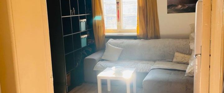 Nachmieter gesucht! Schöne 4-Zimmerwhg mit Kamin und Garten - Foto 1