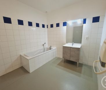 Location Appartement 3 pièces 106m² GAILLAC 81600 - Photo 6