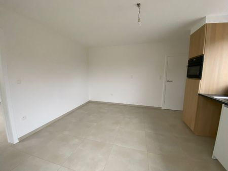 Volledig gerenoveerde woning met 3 slpks in Genk. - Photo 5