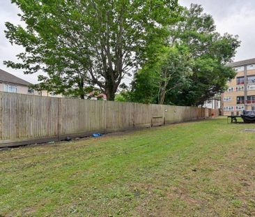 3 bedroom maisonette to rent - Photo 5