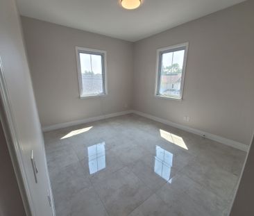 For Lease - 32 Wellington Street Unit# 308, Aurora, Ontario - Photo 4