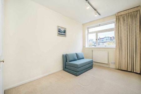 St. Johns Wood Park, St John's Wood, NW8 - Photo 3