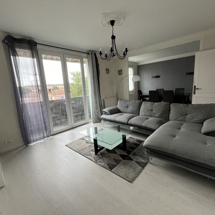 Location Appartement 3 pièces 67m² - Photo 1
