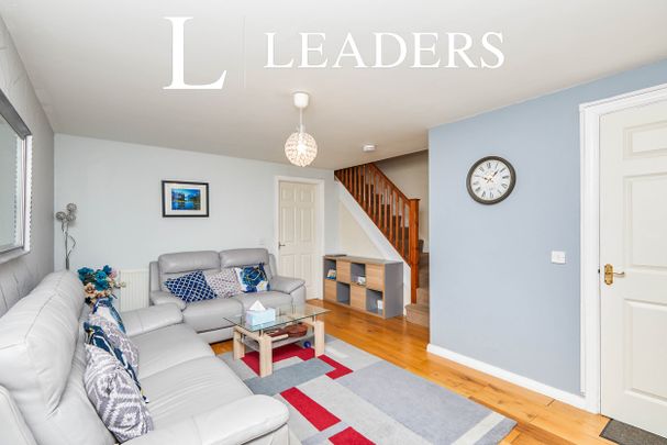 4 bedroom house to rent Meadow Brook Close, Littleover, Derby, DE23 - Photo 1