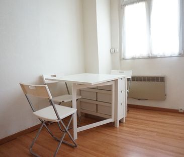 Location Appartement 1 pièce 21m² LILLE 59000 - Photo 1