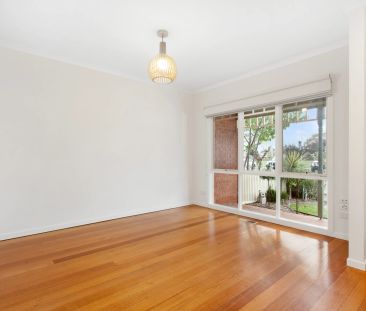 Parkside & Perfect! - Photo 1