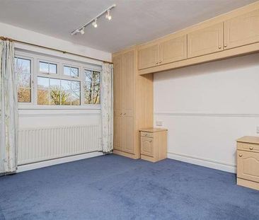 The Rowans, Chalfont St Peter, Chalfont St Peter, SL9 - Photo 6