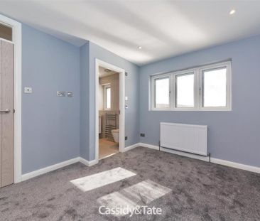 3 bedroom terraced house to rent - Photo 5
