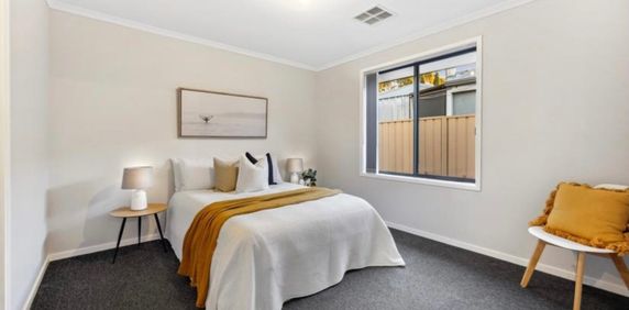 Aldinga Beach - Photo 2