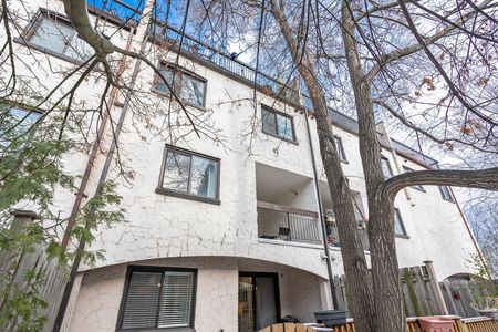 For Lease - 1058 Falgarwood Drive Unit# 136, Oakville, Ontario - Photo 3