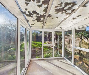 2 bedroom semi-detached house to rent - Photo 4