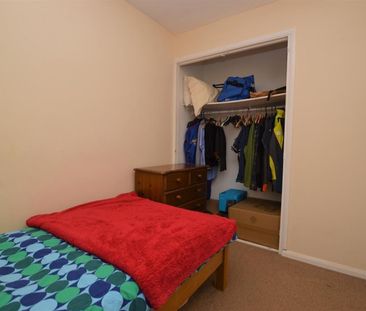 2 bedroom House To Let - Photo 4