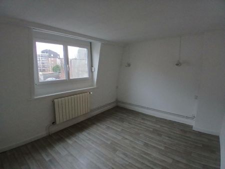 Location Maison 3 pièces 86m² WATTRELOS 59150 - Photo 4