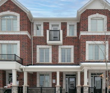 For Lease - 3028 Merrick Road, Oakville, Ontario - Photo 2