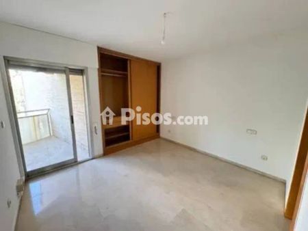 Piso en alquiler en La Fama - Photo 4