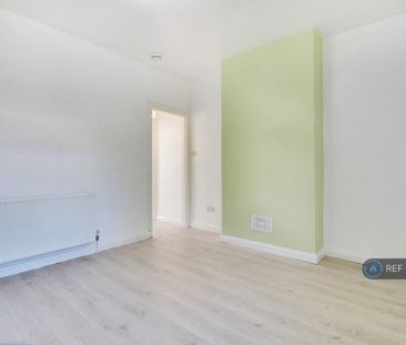 1 bedroom maisonette to rent - Photo 4