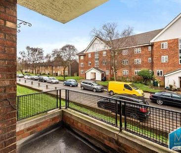 Elmshurst Crescent, East Finchley, London, N2 - Photo 5