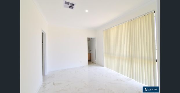 Sophisticated, Spacious and Brand New in East Cannington! - Photo 1
