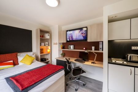 The Lyra - Luxury student flats in Acton, London - Photo 4