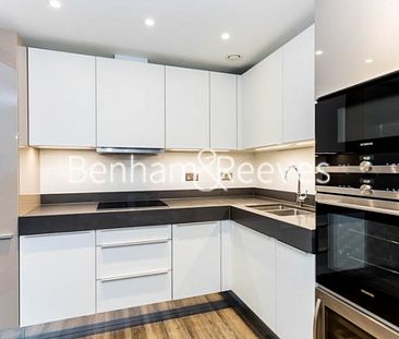 2 Bedroom flat to rent in Kingwood House, Chaucer Gardens, E1 - Photo 3