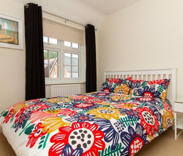 2 bedroom semi-detached house to rent - Photo 4