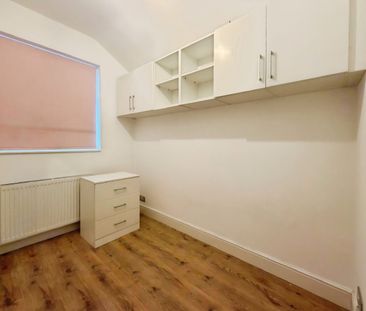 Kent Road, Grays, RM17 - Photo 3