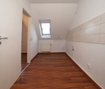 Gemütliche 2-Raum-Wohnung mit Balkon und Tageslichtbad - Photo 3