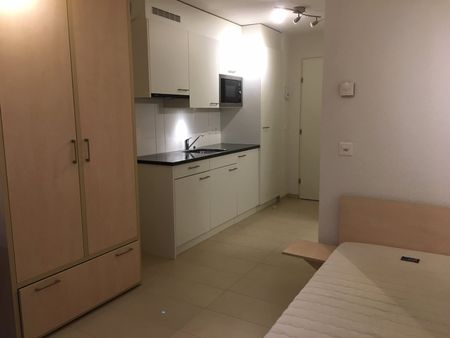 Appartement 1.5 pcs au 5ème étage - Photo 2