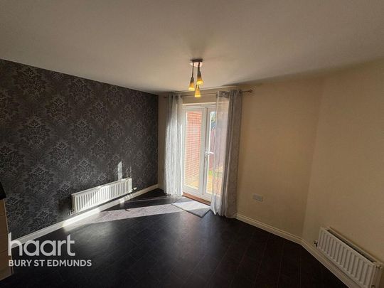 3 bedroom terraced house to rent - Photo 1