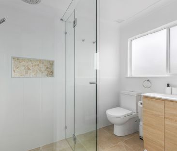 Beautifully Refreshed Home Offering Space, Comfort & Convenience - Photo 5