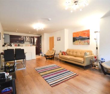 West Court, 16 Highmarsh Crescent, West Didsbury, Manchester, M20 2AL - Photo 2