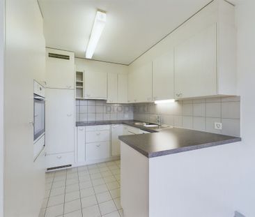 Bright 4.5-room apartment in Winikon - Photo 4