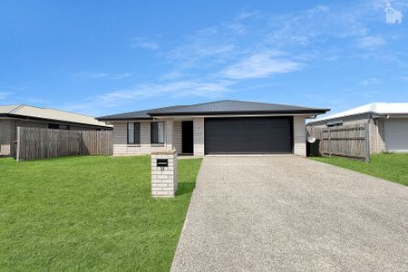 57 Girraween Way, - Photo 3
