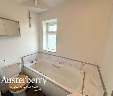 3 bedroom semi-detached house to rent - Photo 6