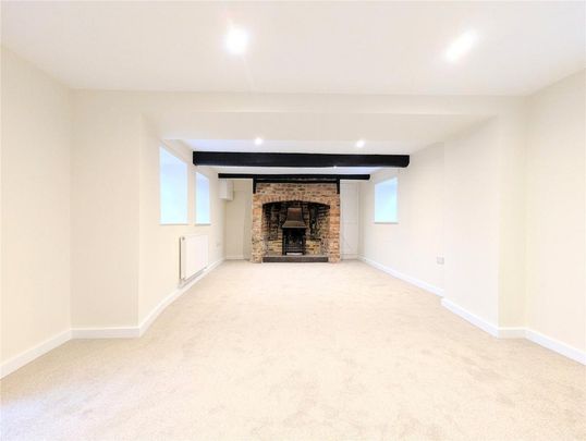 3 bedroom detached house to rent - Photo 1