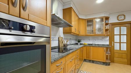 Piso de alquiler en Calle Libertad la, Centro Puerto - Photo 2