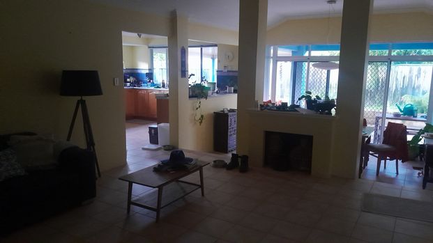 Rockingham - Photo 1