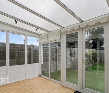 3 bedroom detached house to rent - Photo 3