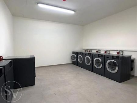 Appartement te huur - Foto 2