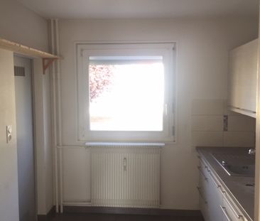 Location Appartement 3 pièces 76m² - Photo 5