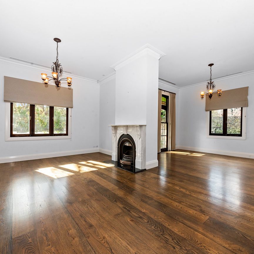 Thinking of selling? Contact our agent - Photo 1