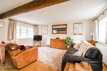 2 bedroom detached house to rent - Photo 2