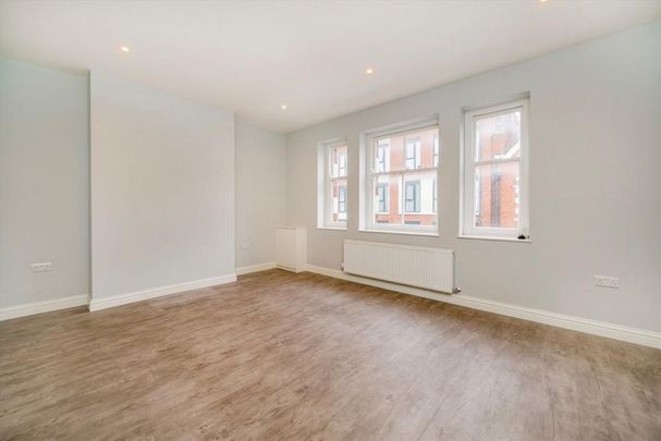 2 bedroom flat to rent - Photo 1