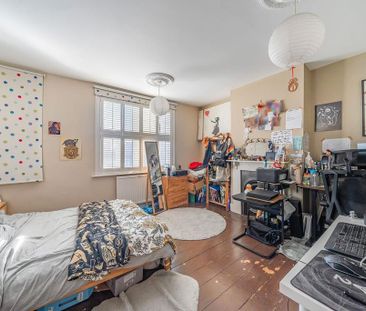 5 bedroom terraced house to rent - Photo 4