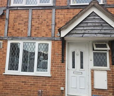 3 bedroom terraced house to rent - Photo 3