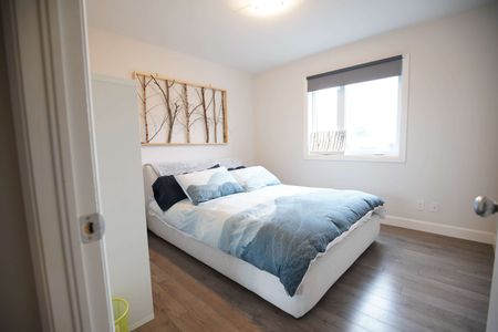 5 · 1er étage - Photo 3