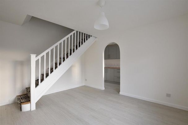 1 bedroom house to rent - Photo 1