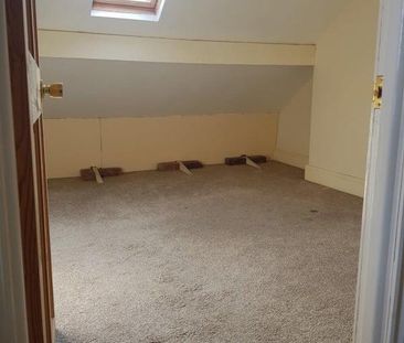 3 bedroom detached house to rent - Photo 5