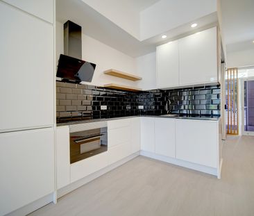 Loja transformada em Apartamento T2 para Arrendamento no Parque das... - Photo 1