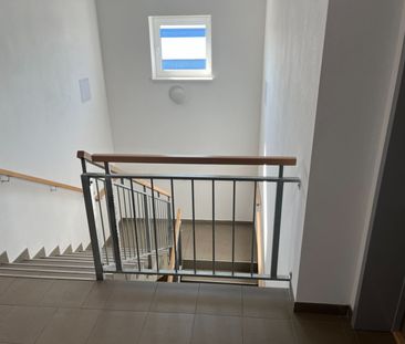 Pronájem bytu 1+kk • 44 m² bez realitkyV Bytovkách, Praha - Uhříněves - Photo 6
